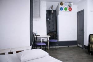 Мини-отель Mamba Hotel. №8 Семейный номер с качелью - в укрытие 7