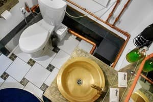 Мини-отель Mamba Hotel. №8 Семейный номер с качелью - в укрытие 15